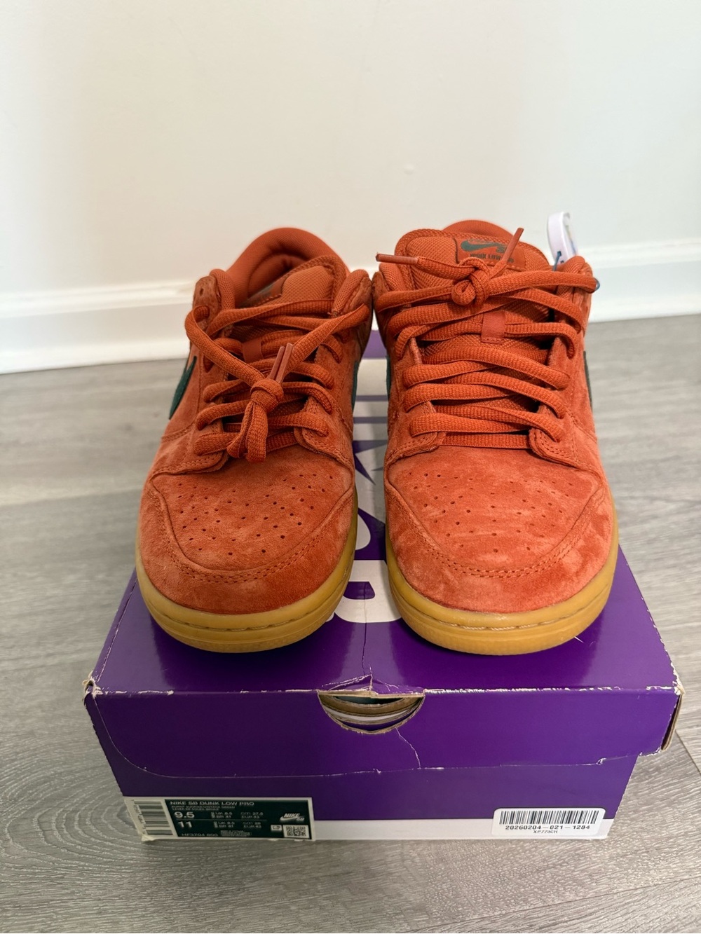 Nike SB Dunk Low - Picture 3 of 7